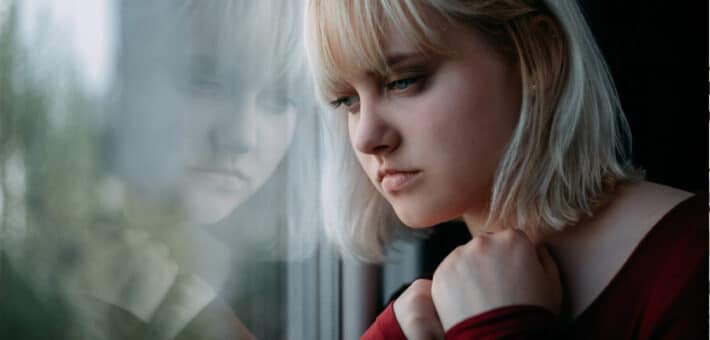 Pensées suicidaires chez les jeunes actifs